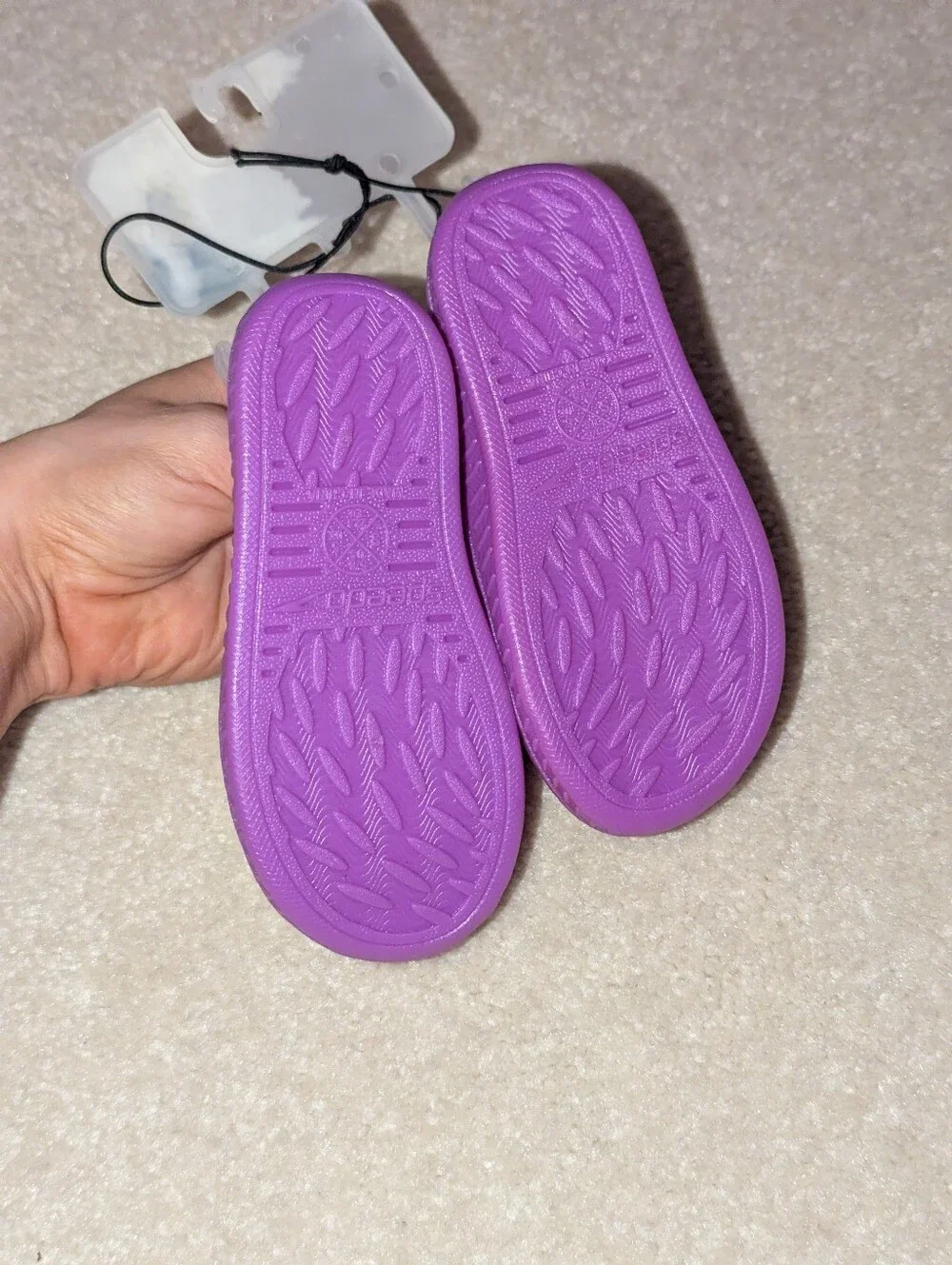 Nwt Kids Speedo Shoes Sz S 5-6